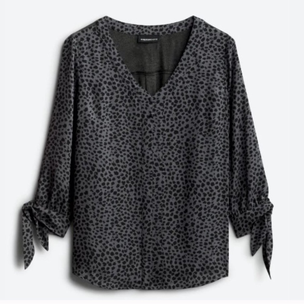 FORTUNE + IVY Collyn Mixed Material Blouse